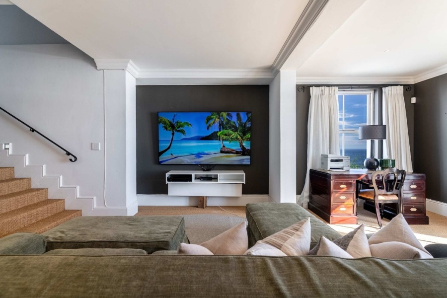 To Let 4 Bedroom Property for Rent in Camps Bay Western Cape